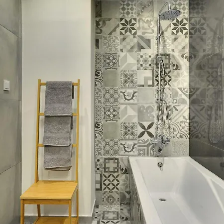 Malu Apartment Vintijan